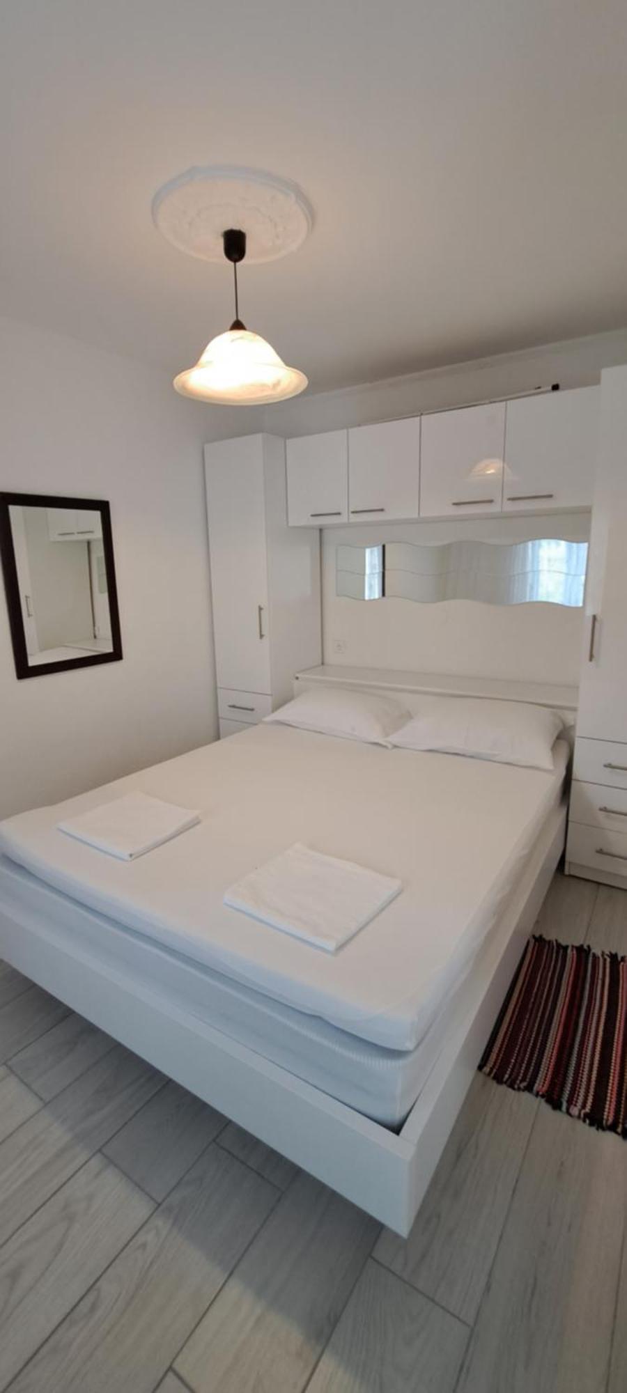 Apartmani Ana-Lora Lopar Luaran gambar